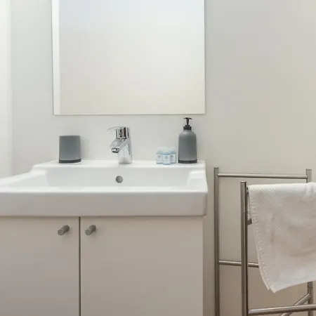 Guestready - Clerigos Virtudes *