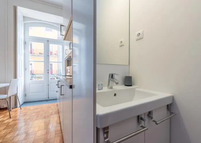 Guestready - Clérigos Virtudes Apartman