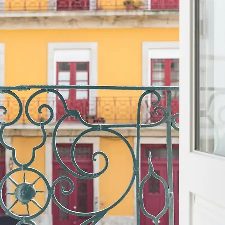 Guestready - Clerigos Virtudes Apartments Porto