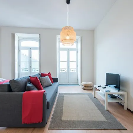 Guestready - Clerigos Virtudes Lägenhet *