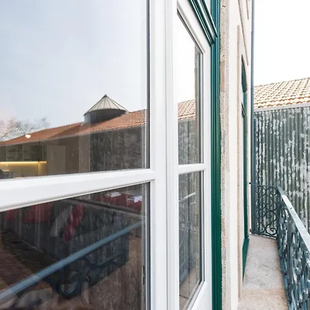 Lägenhet Guestready - Clerigos Virtudes